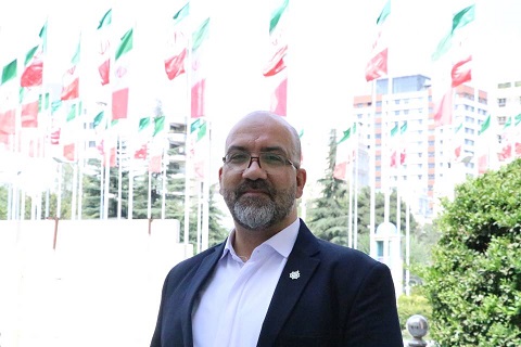 افزایش داوطلبان شوراها؛ نشانه پویایی سیاسی یا آغاز رقابت‌های سنگین؟