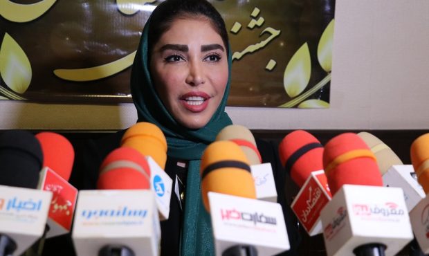 ۱۸ سال تجربه لیلا دلیلی در آموزش زیبایی